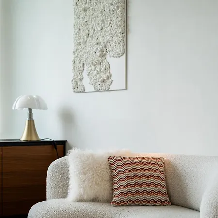 Picasso - Lux Living Villa