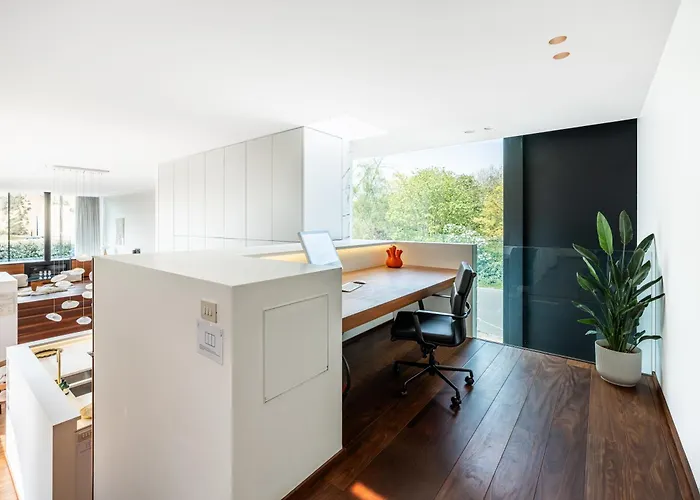 Picasso - Lux Living *